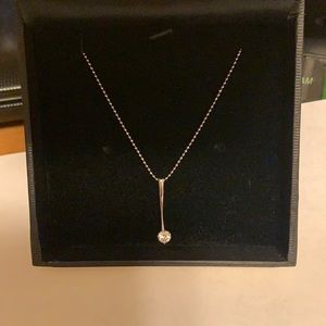 NWOT crystal necklace